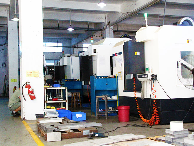Precision parts machining center