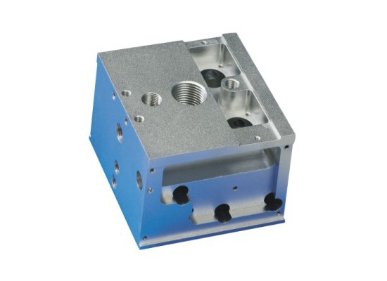 铝件、喷砂阳极本色